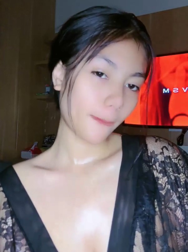 Dinda Bokep Live FC2251